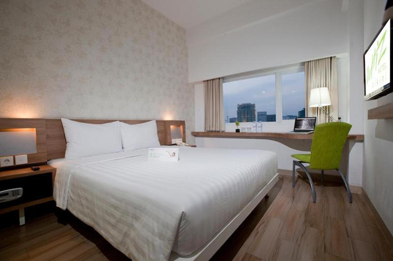 Whiz Hotel Cikini Jakarta Exteriér fotografie